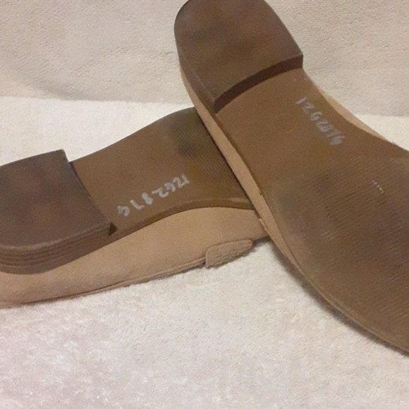 Shoes - Picture 5 of 5